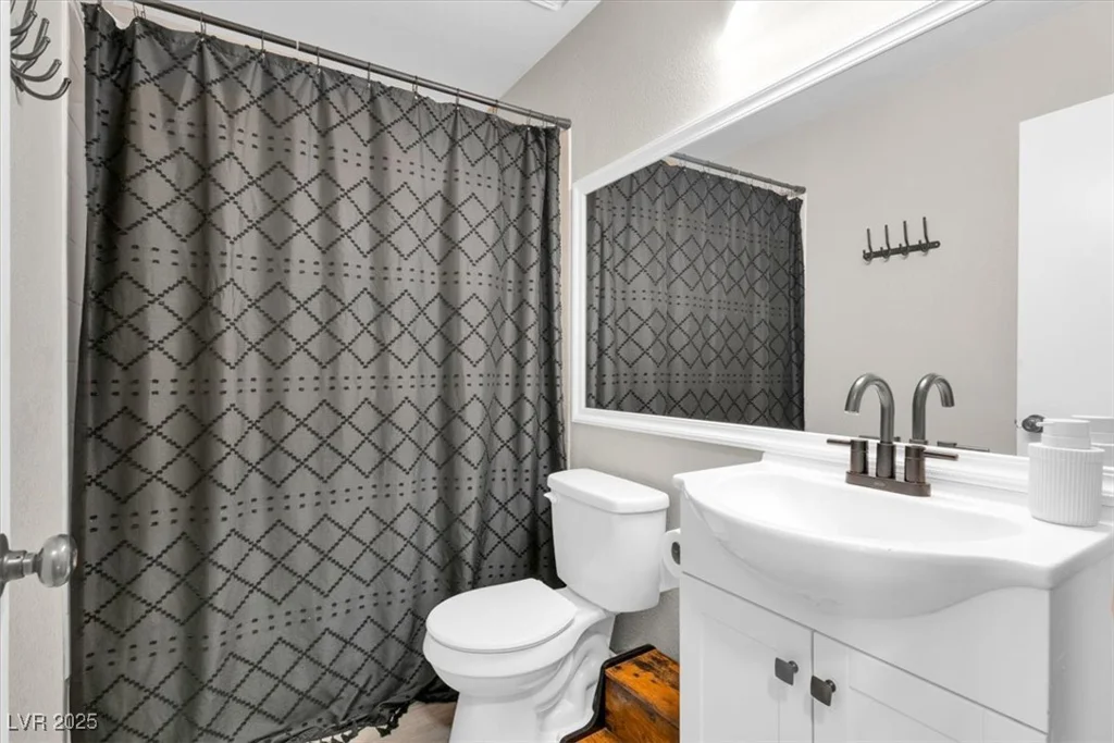500 Grape, Henderson, NV 89015
