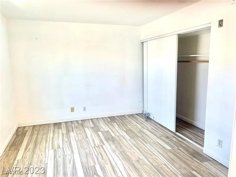 4364 Tara, Las Vegas, NV 89102
