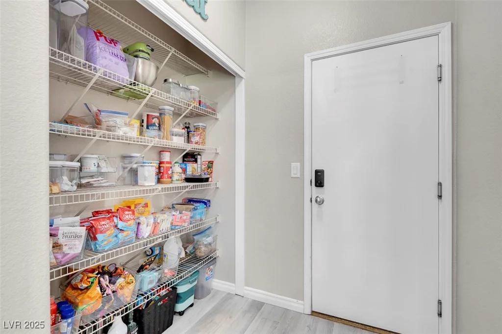 5228 Giallo Vista, North Las Vegas, NV 89031