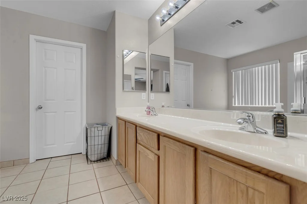 5228 Giallo Vista, North Las Vegas, NV 89031