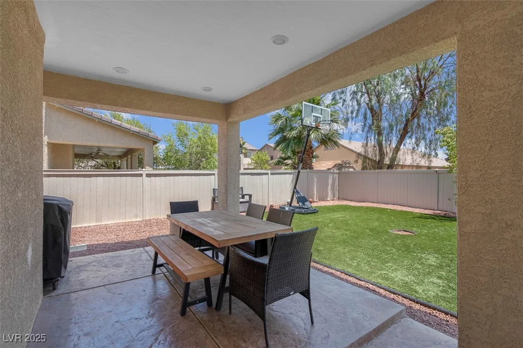 5228 Giallo Vista, North Las Vegas, NV 89031