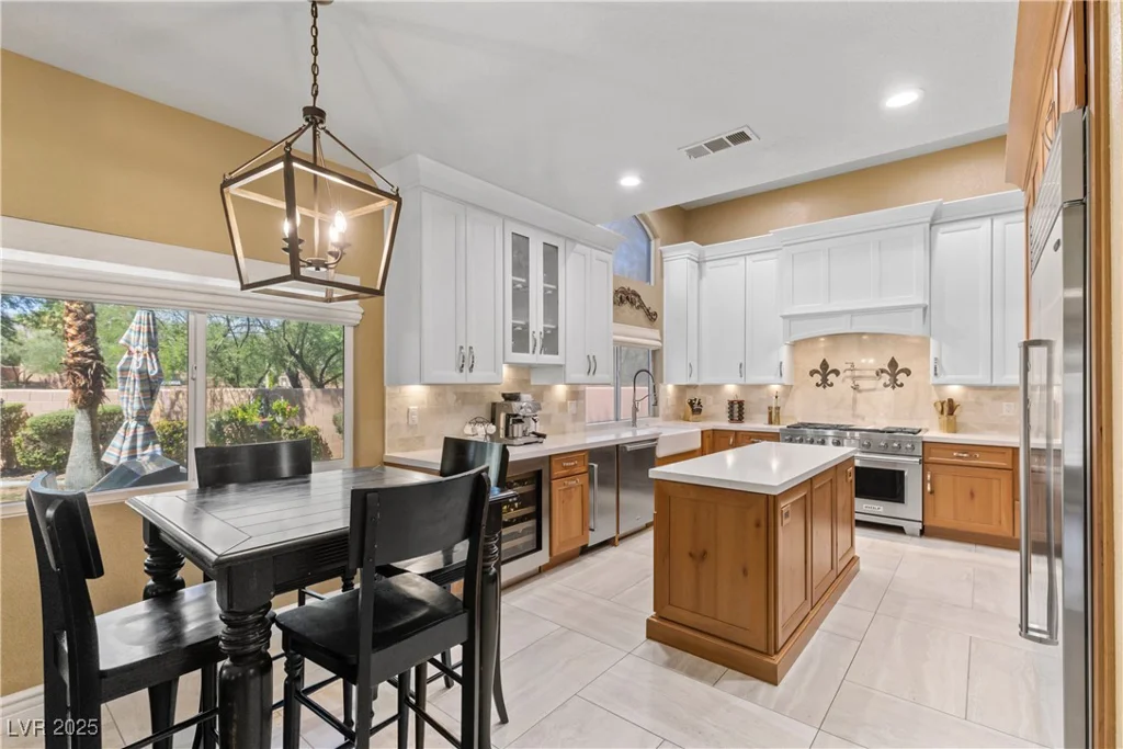 8448 Desert Quail, Las Vegas, NV 89128