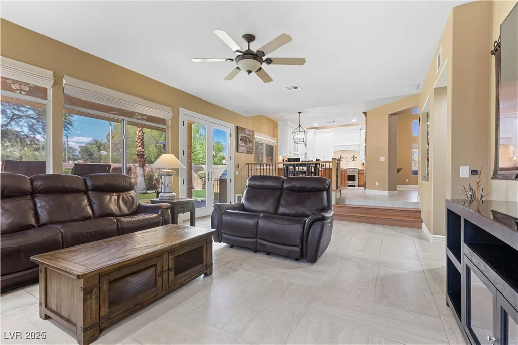 8448 Desert Quail, Las Vegas, NV 89128