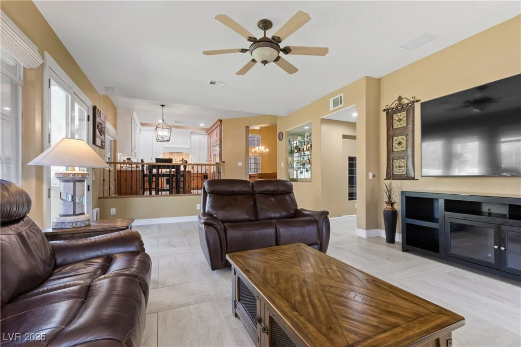 8448 Desert Quail, Las Vegas, NV 89128