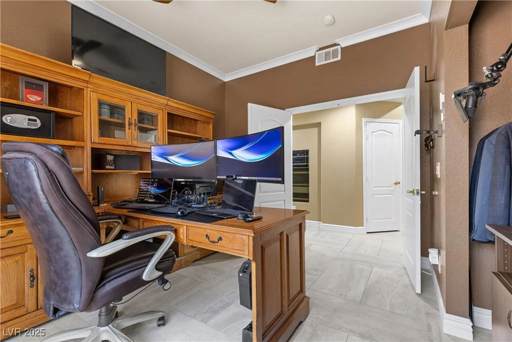 8448 Desert Quail, Las Vegas, NV 89128