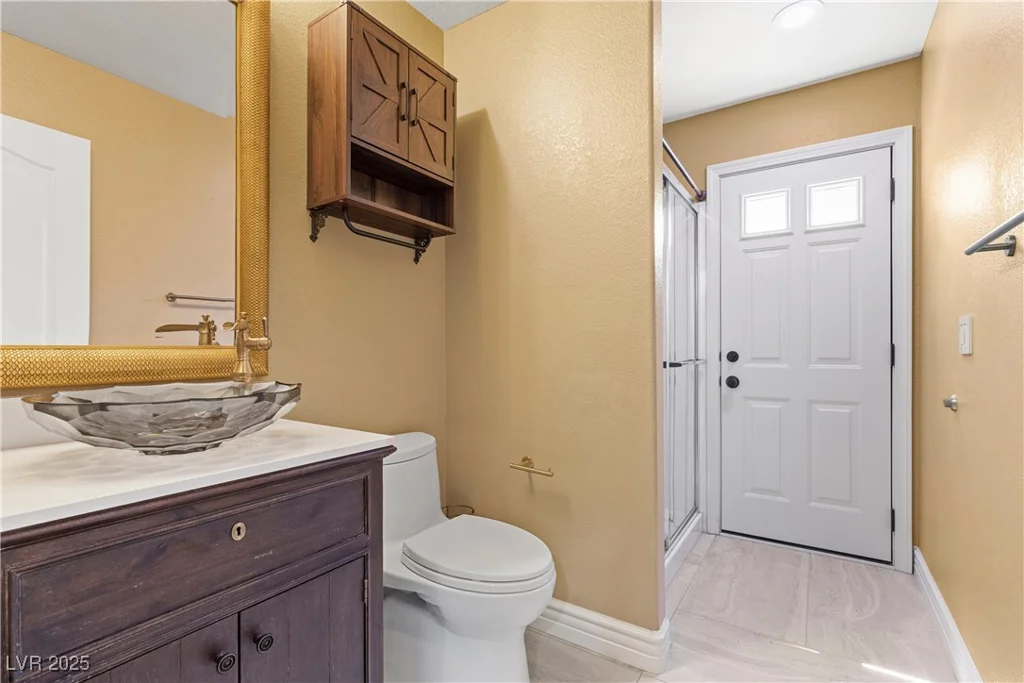 8448 Desert Quail, Las Vegas, NV 89128