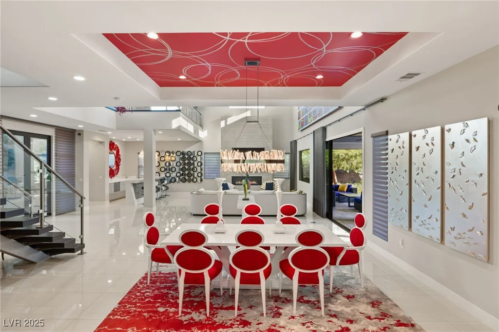 43 Grey Feather, Las Vegas, NV 89135