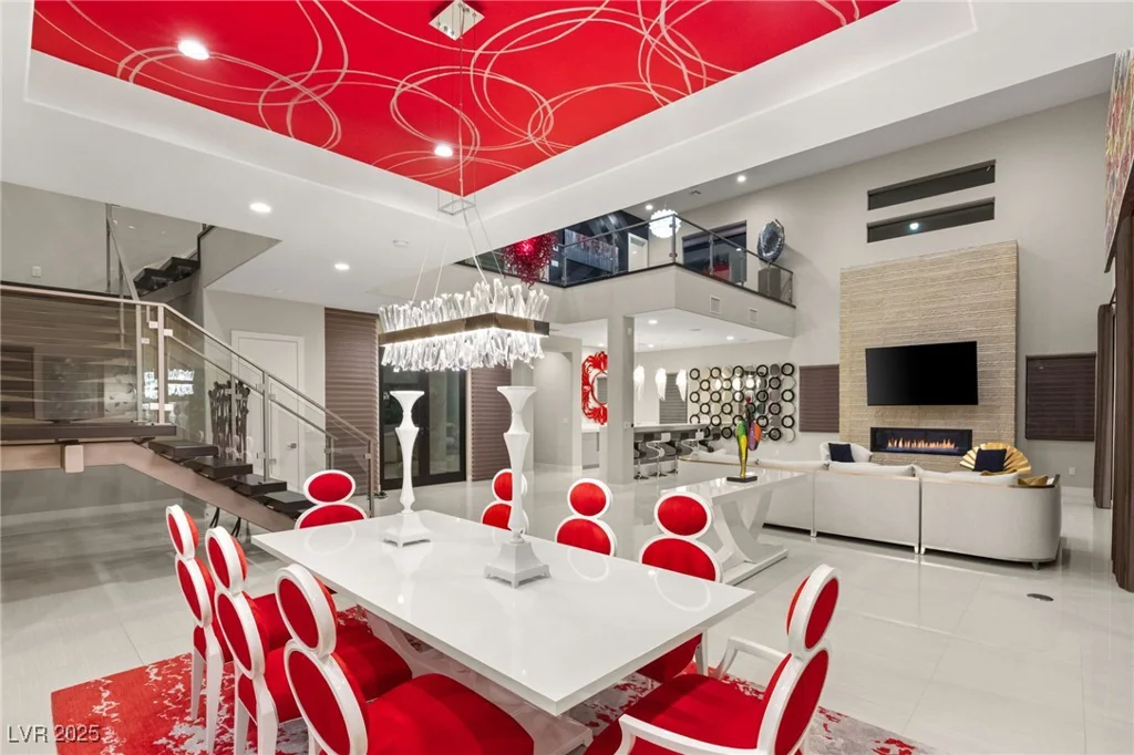 43 Grey Feather, Las Vegas, NV 89135