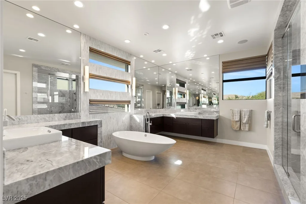 43 Grey Feather, Las Vegas, NV 89135