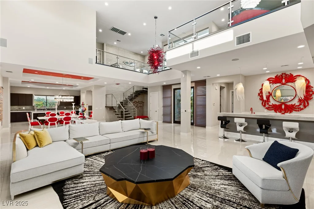 43 Grey Feather, Las Vegas, NV 89135