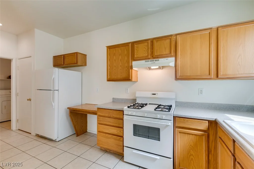 3735 Kit Fox, Las Vegas, NV 89122
