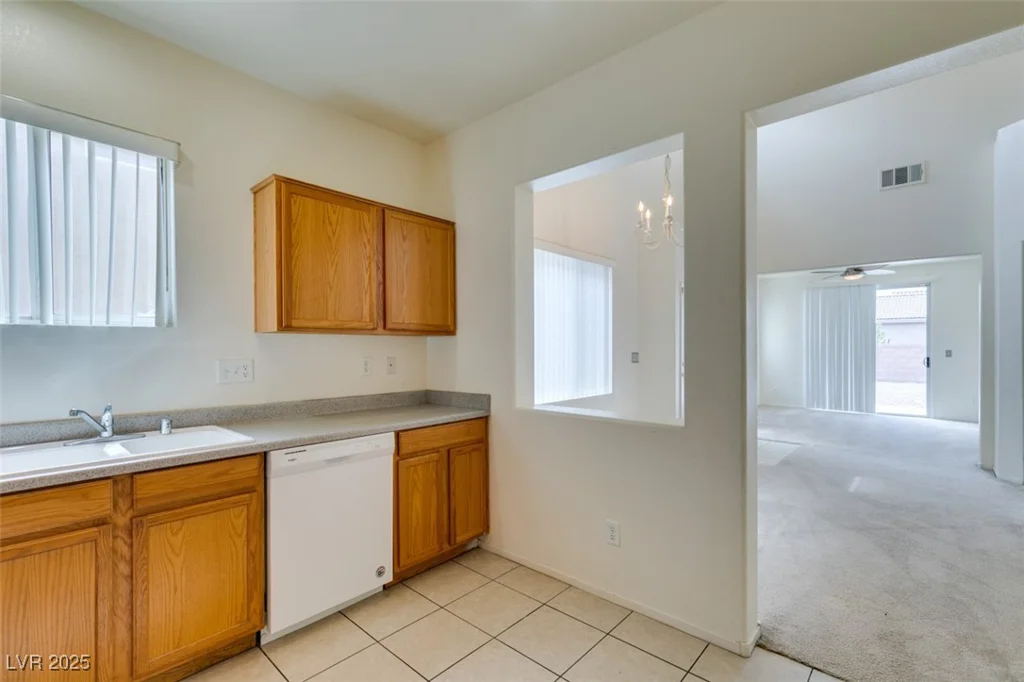3735 Kit Fox, Las Vegas, NV 89122