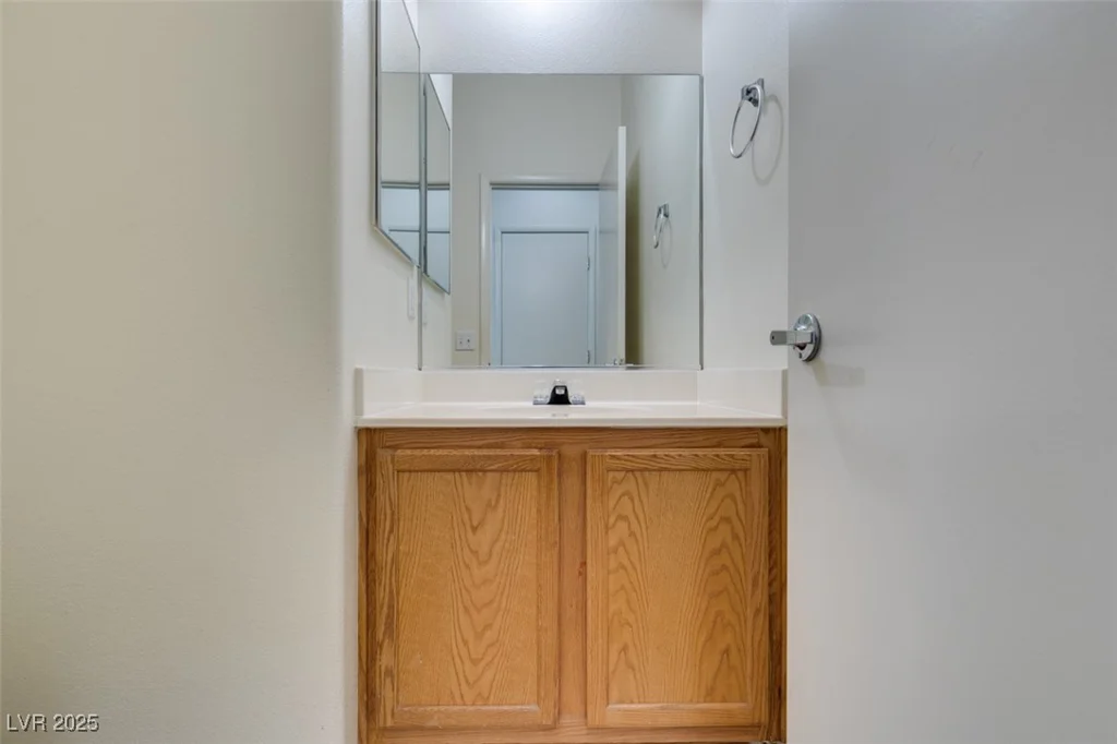 3735 Kit Fox, Las Vegas, NV 89122
