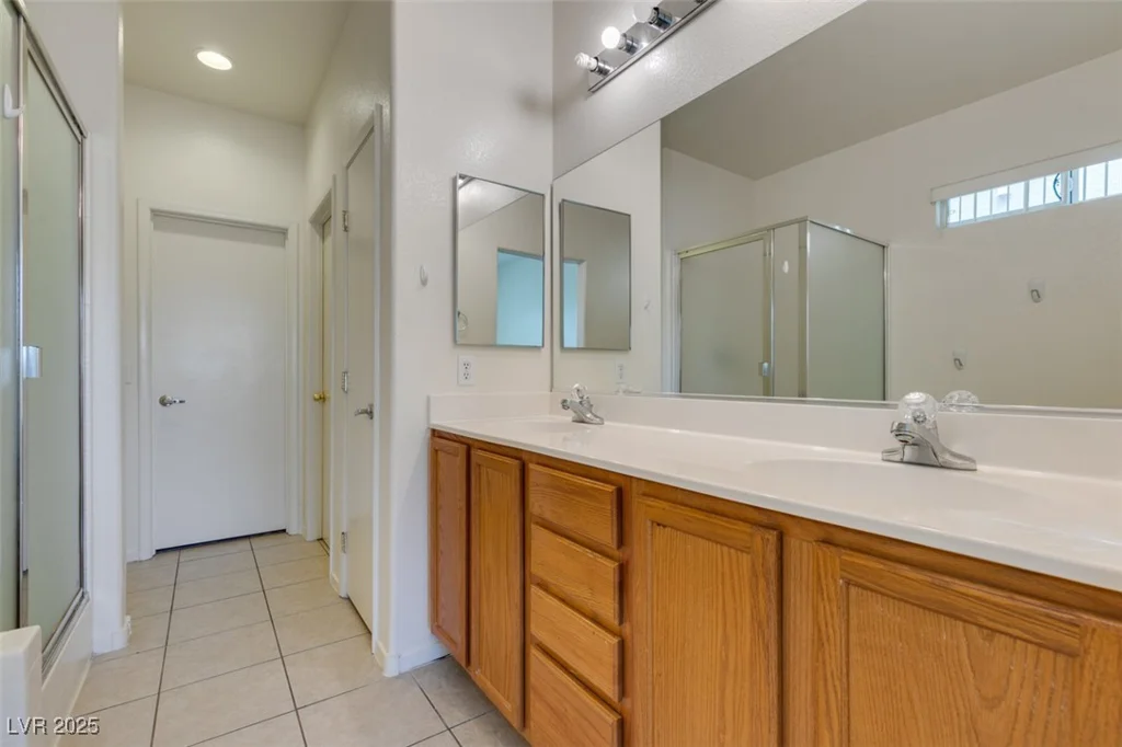 3735 Kit Fox, Las Vegas, NV 89122
