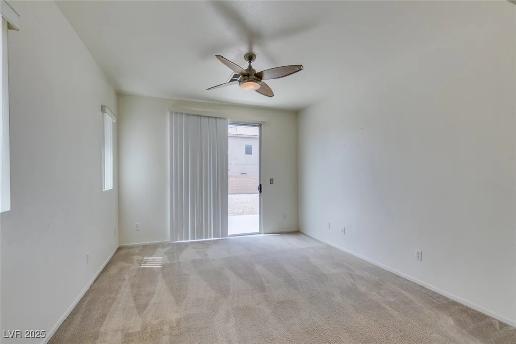 3735 Kit Fox, Las Vegas, NV 89122