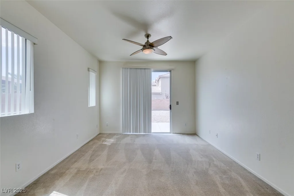 3735 Kit Fox, Las Vegas, NV 89122