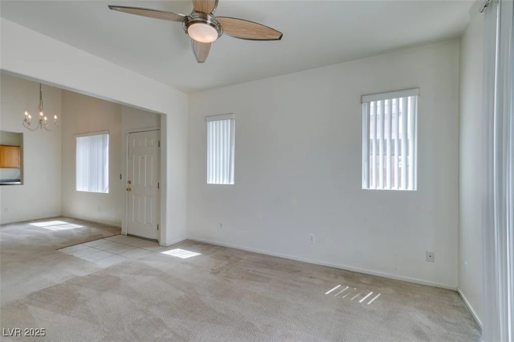 3735 Kit Fox, Las Vegas, NV 89122