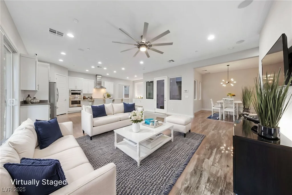 845 Loch Katrine, Henderson, NV 89012