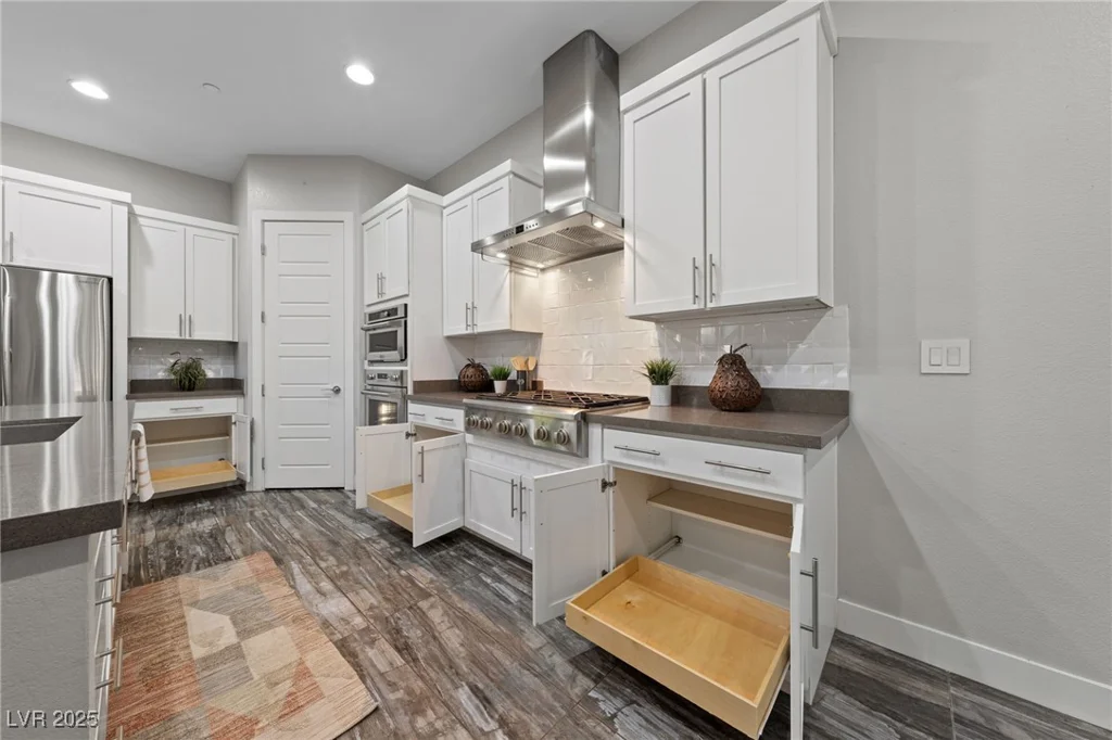 845 Loch Katrine, Henderson, NV 89012