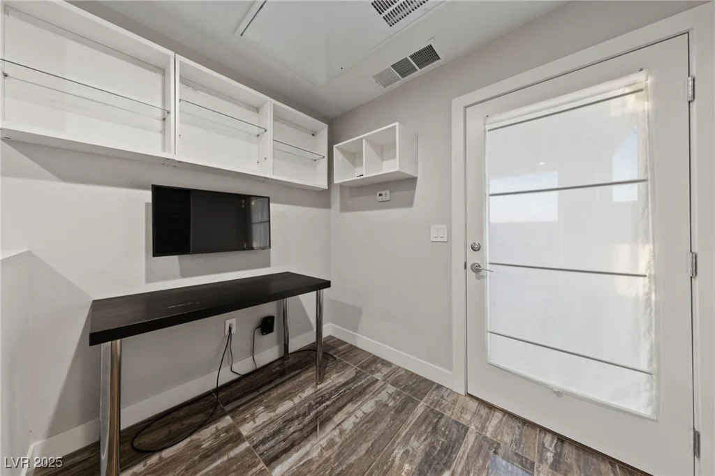 845 Loch Katrine, Henderson, NV 89012