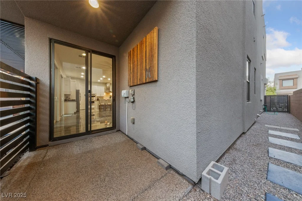 845 Loch Katrine, Henderson, NV 89012