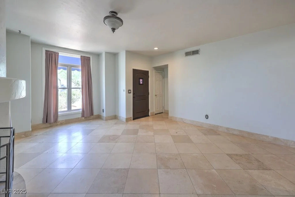 7209 Richmond Heights, Las Vegas, NV 89128