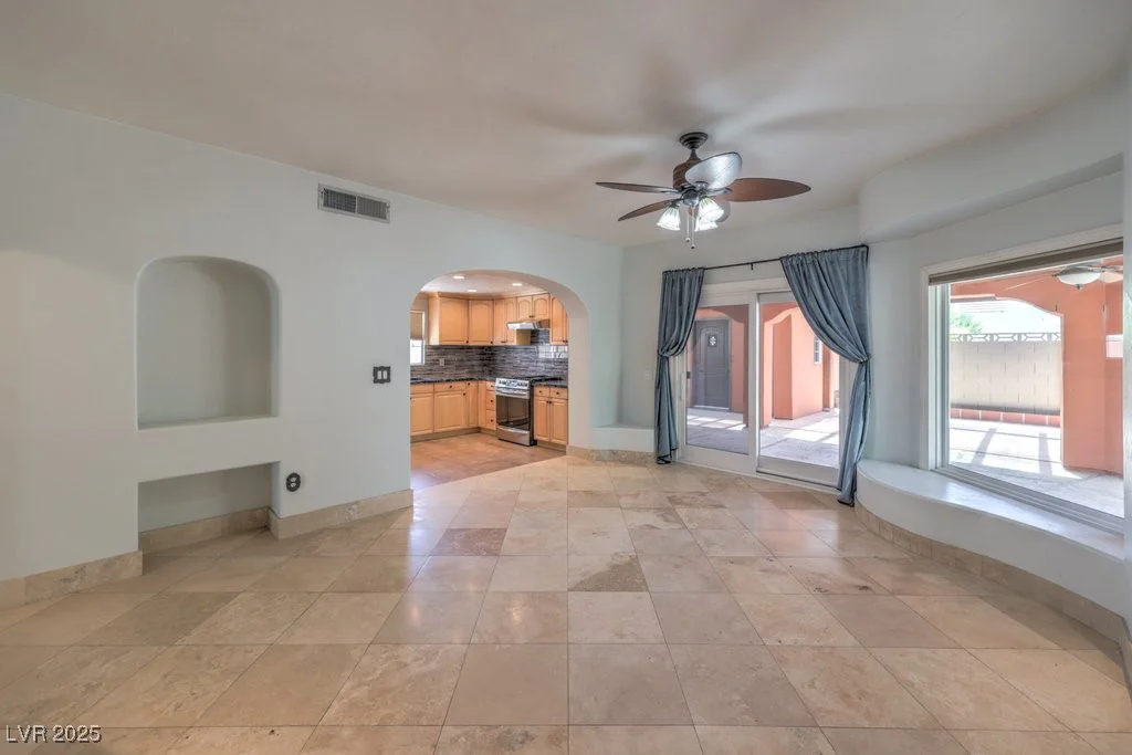 7209 Richmond Heights, Las Vegas, NV 89128