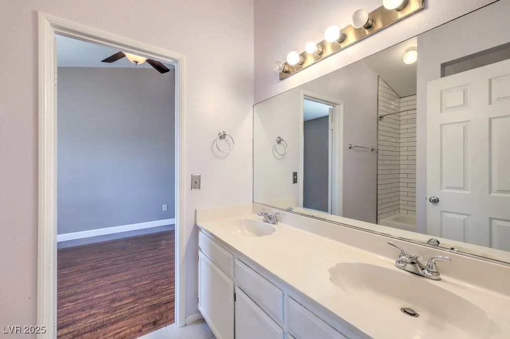 7209 Richmond Heights, Las Vegas, NV 89128