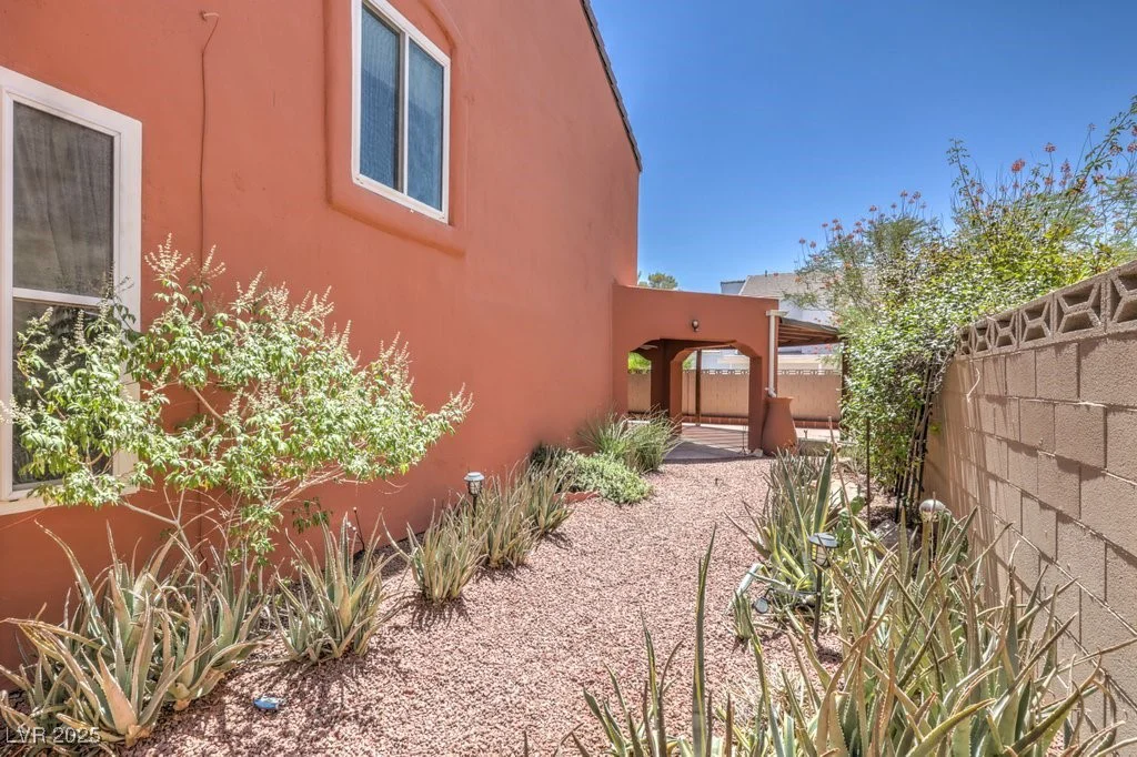 7209 Richmond Heights, Las Vegas, NV 89128