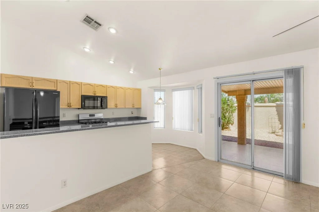 7220 Robins Roost, Las Vegas, NV 89131
