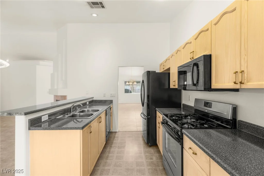 7220 Robins Roost, Las Vegas, NV 89131
