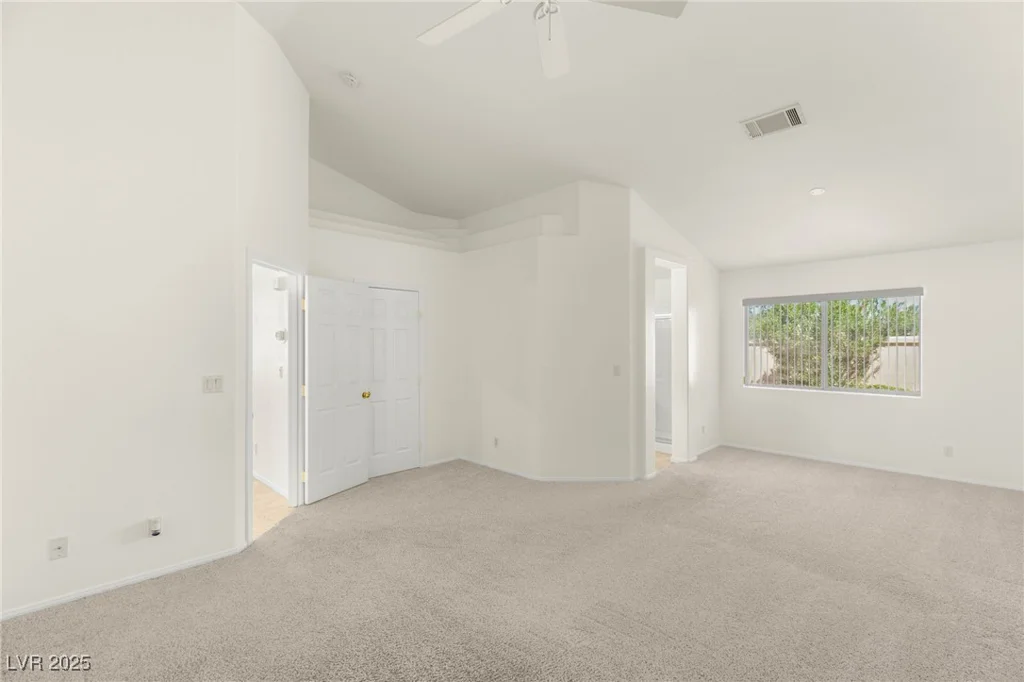 7220 Robins Roost, Las Vegas, NV 89131
