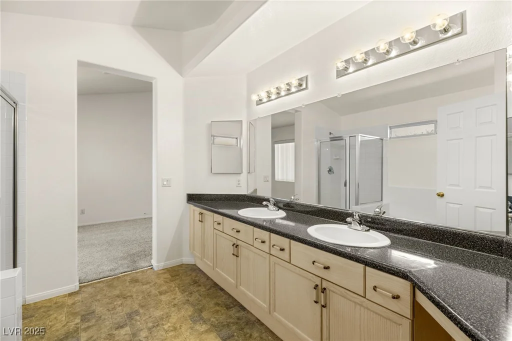 7220 Robins Roost, Las Vegas, NV 89131