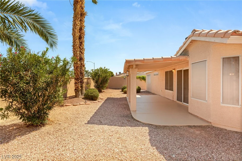 7220 Robins Roost, Las Vegas, NV 89131