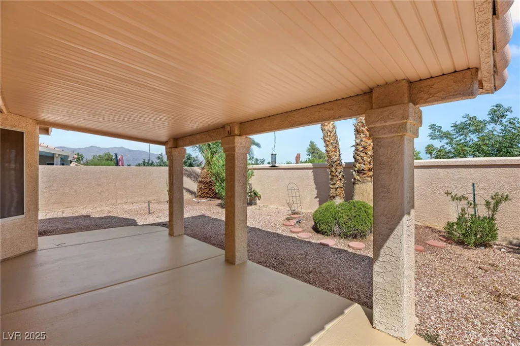 7220 Robins Roost, Las Vegas, NV 89131