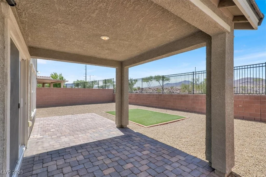 2867 Rolling Brook, Henderson, NV 89044