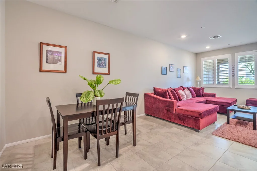 7064 Coyote Mesa, North Las Vegas, NV 89086