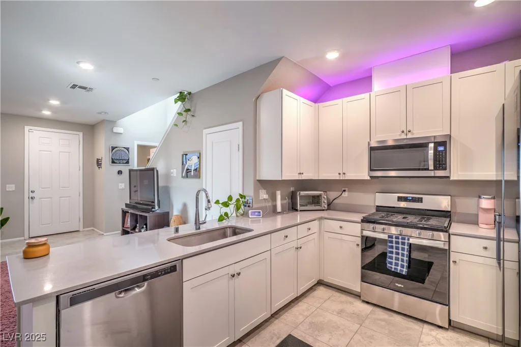 7064 Coyote Mesa, North Las Vegas, NV 89086