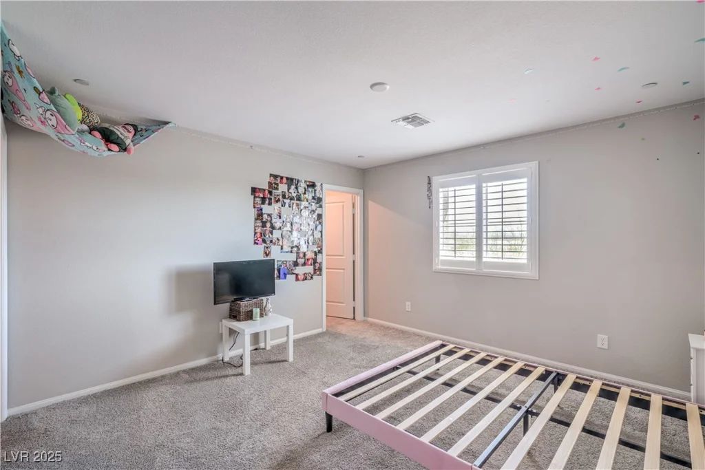 7064 Coyote Mesa, North Las Vegas, NV 89086