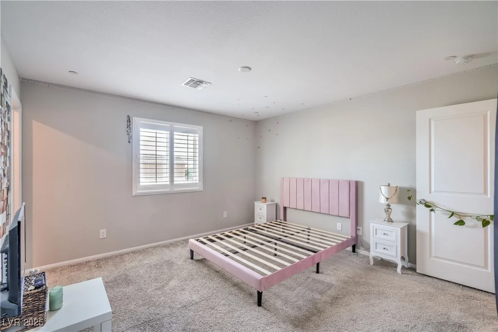 7064 Coyote Mesa, North Las Vegas, NV 89086
