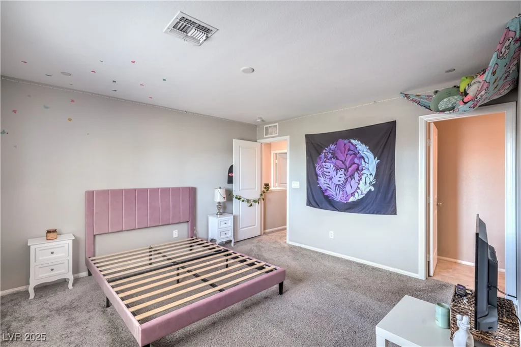 7064 Coyote Mesa, North Las Vegas, NV 89086