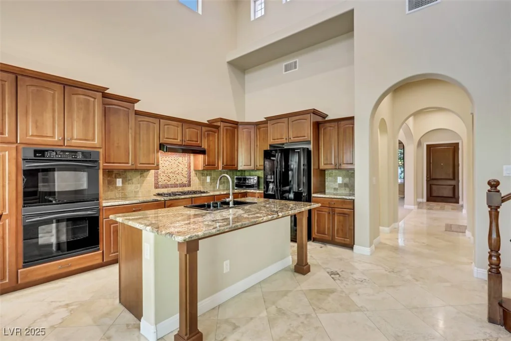 530 Cala Morlanda, Las Vegas, NV 89138