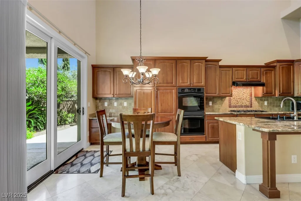 530 Cala Morlanda, Las Vegas, NV 89138