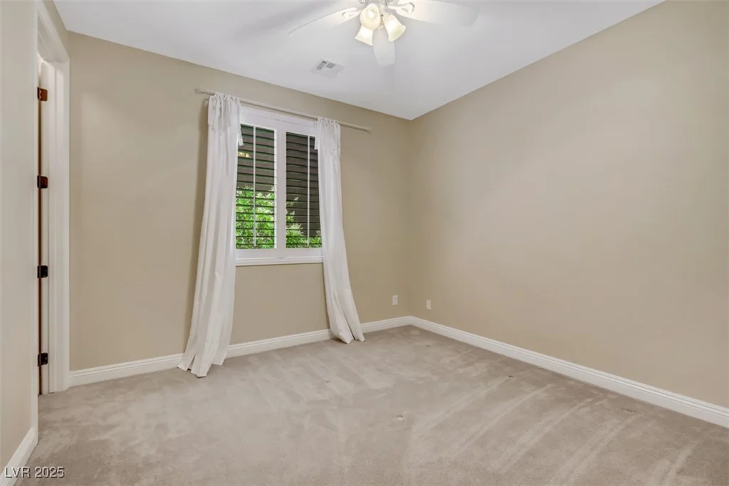 530 Cala Morlanda, Las Vegas, NV 89138