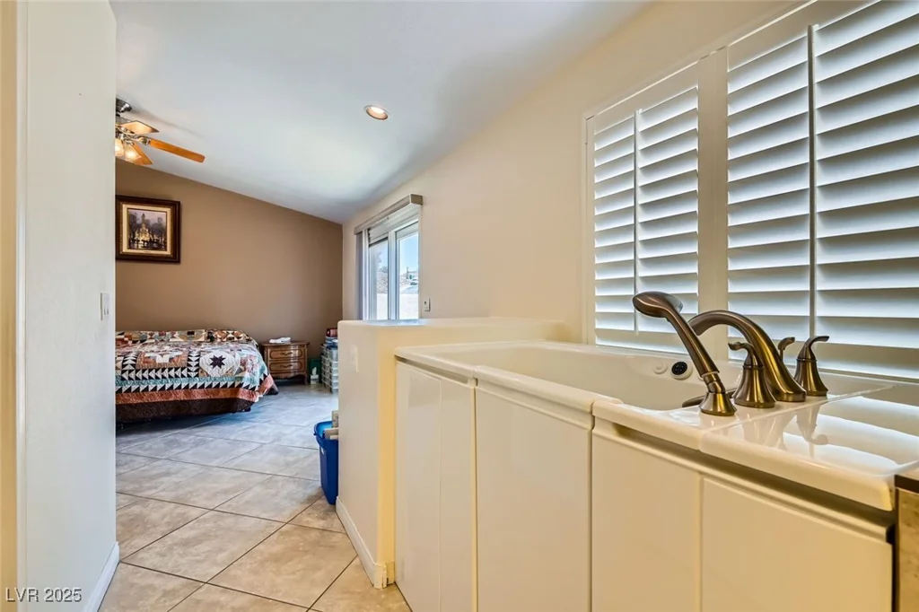 1037 Norellat, Henderson, NV 89011