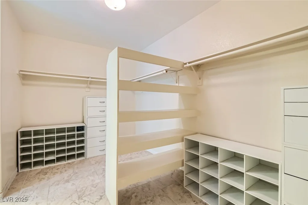 1037 Norellat, Henderson, NV 89011