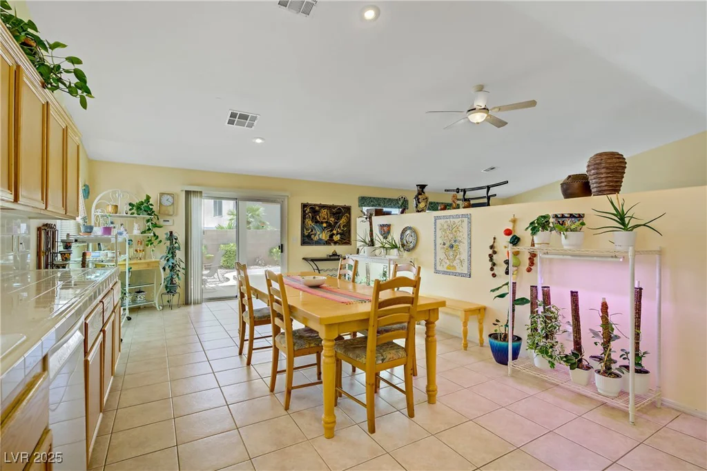 967 Cardelina, Henderson, NV 89052