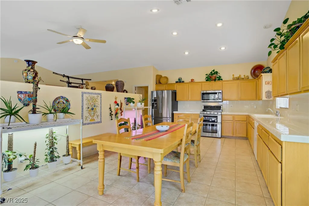 967 Cardelina, Henderson, NV 89052