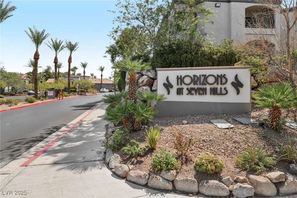 950 Seven Hills, Henderson, NV 89052