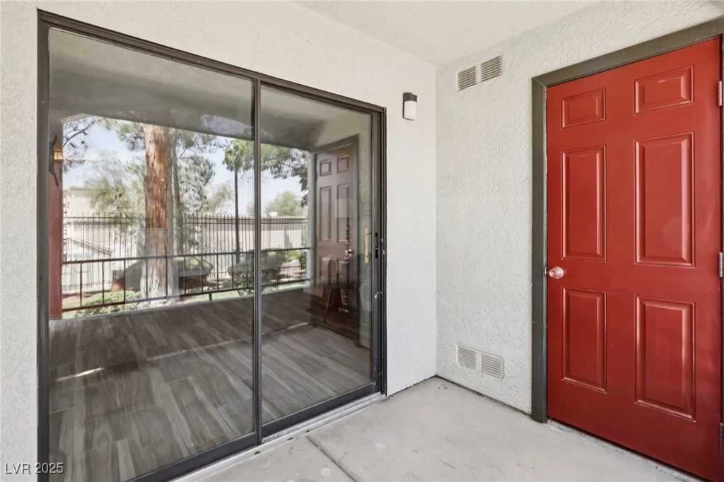950 Seven Hills, Henderson, NV 89052